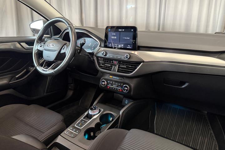 Grå Ford Focus fra 2019