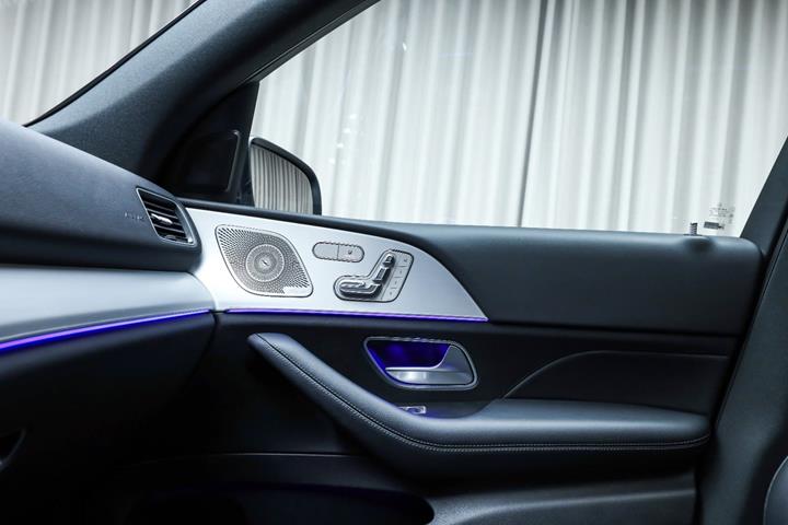 Sort Mercedes GLE350 de fra 2023
