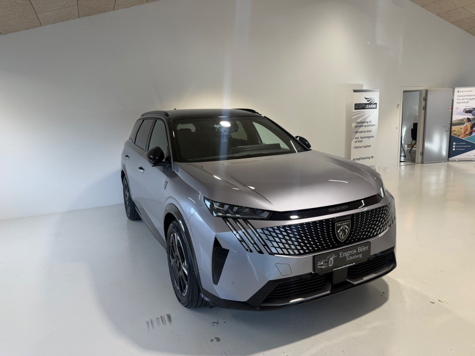 Peugeot e-5008 77 GT Pack 7prs
