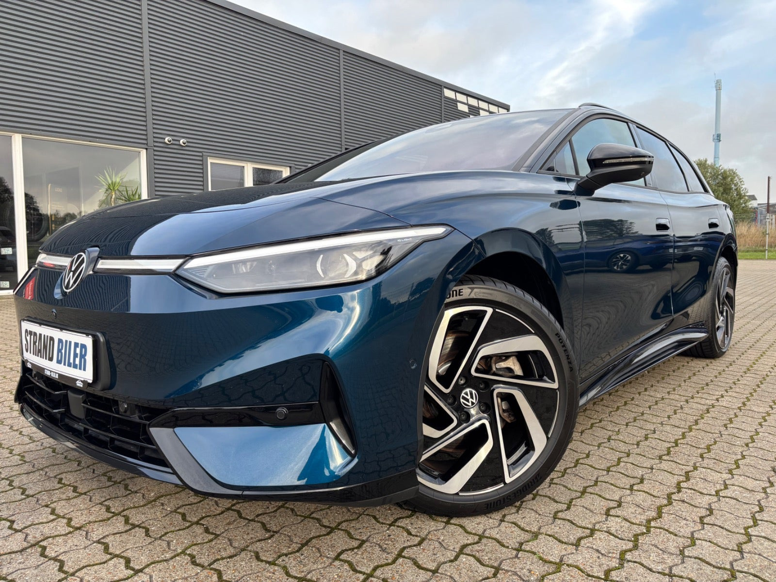 Blå VW ID.7 fra 2026