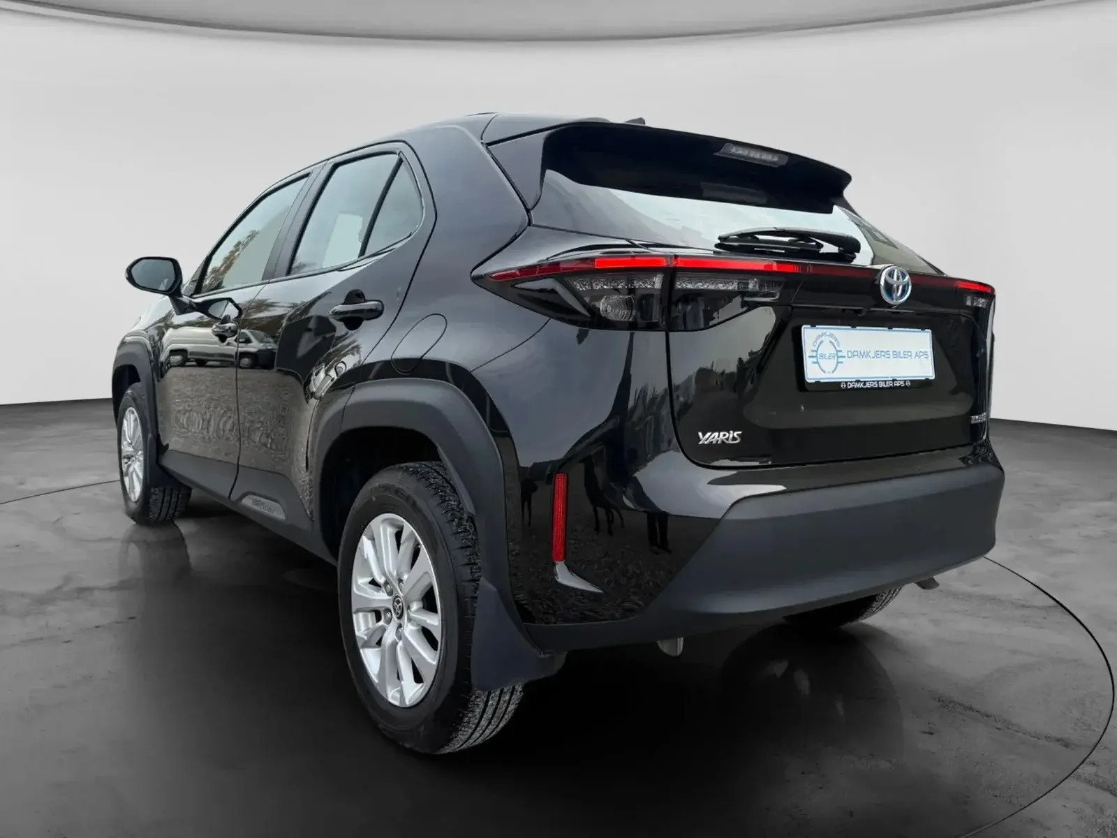 Sort Toyota Yaris Cross fra 2022