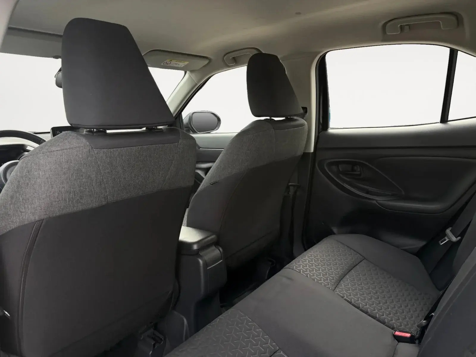 Sort Toyota Yaris Cross fra 2022
