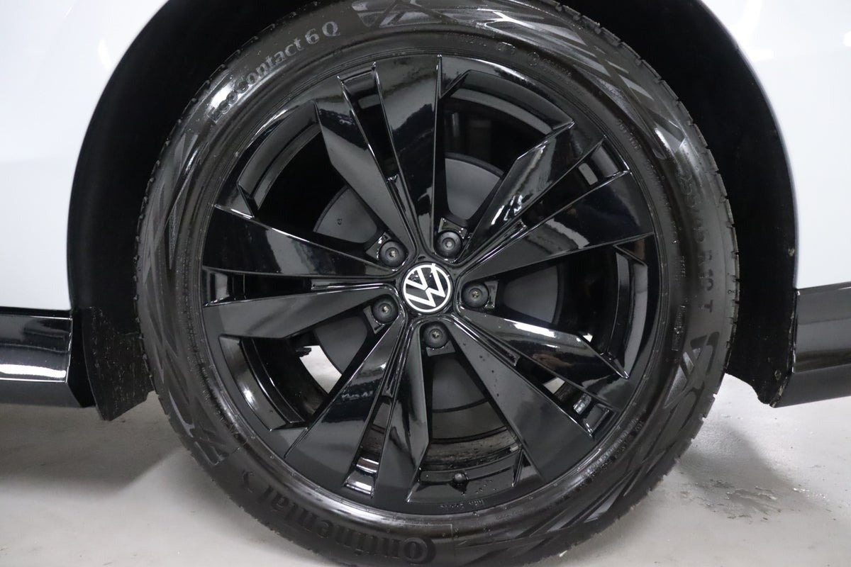 Sølv VW ID.7 fra 2026