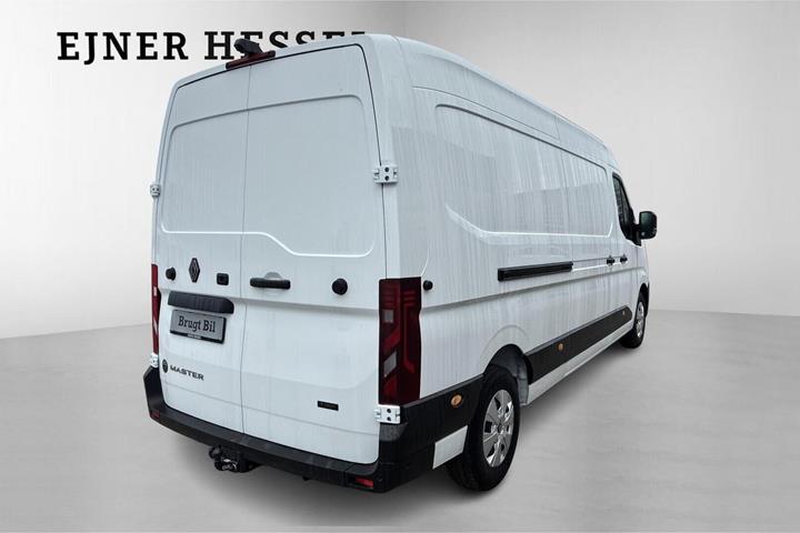 Hvid Renault Master V T35 fra 2026