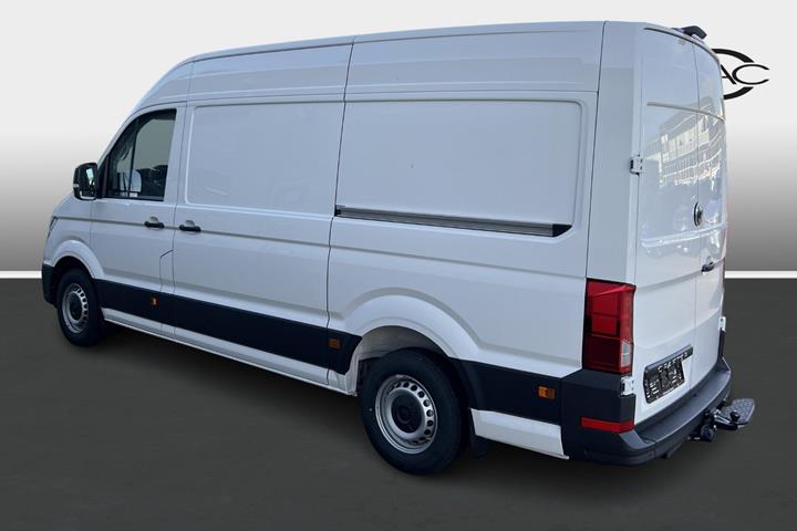 Hvid VW Crafter 35 fra 2026