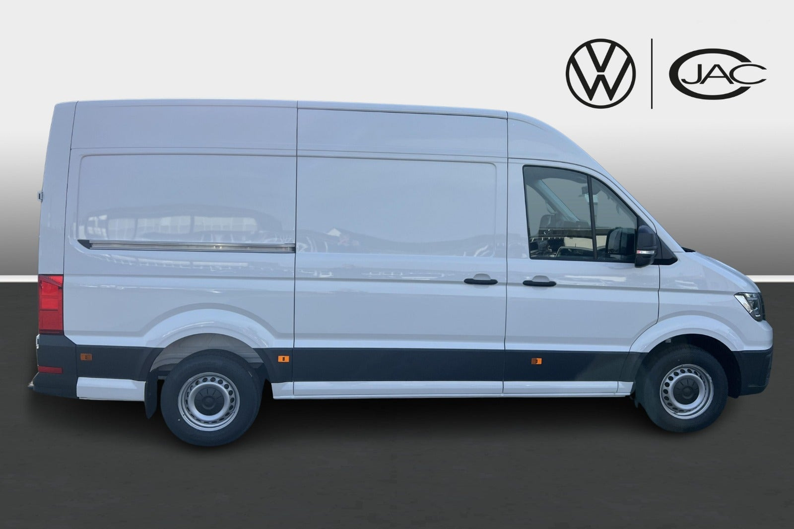 Hvid VW Crafter 35 fra 2026