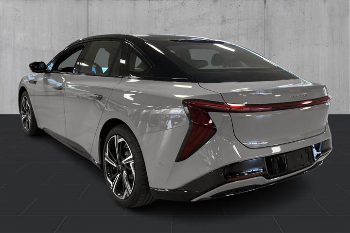 Grå Hongqi EH7 fra 2025