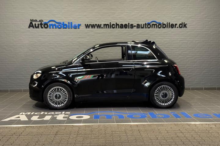 Sort Fiat 500e fra 2023
