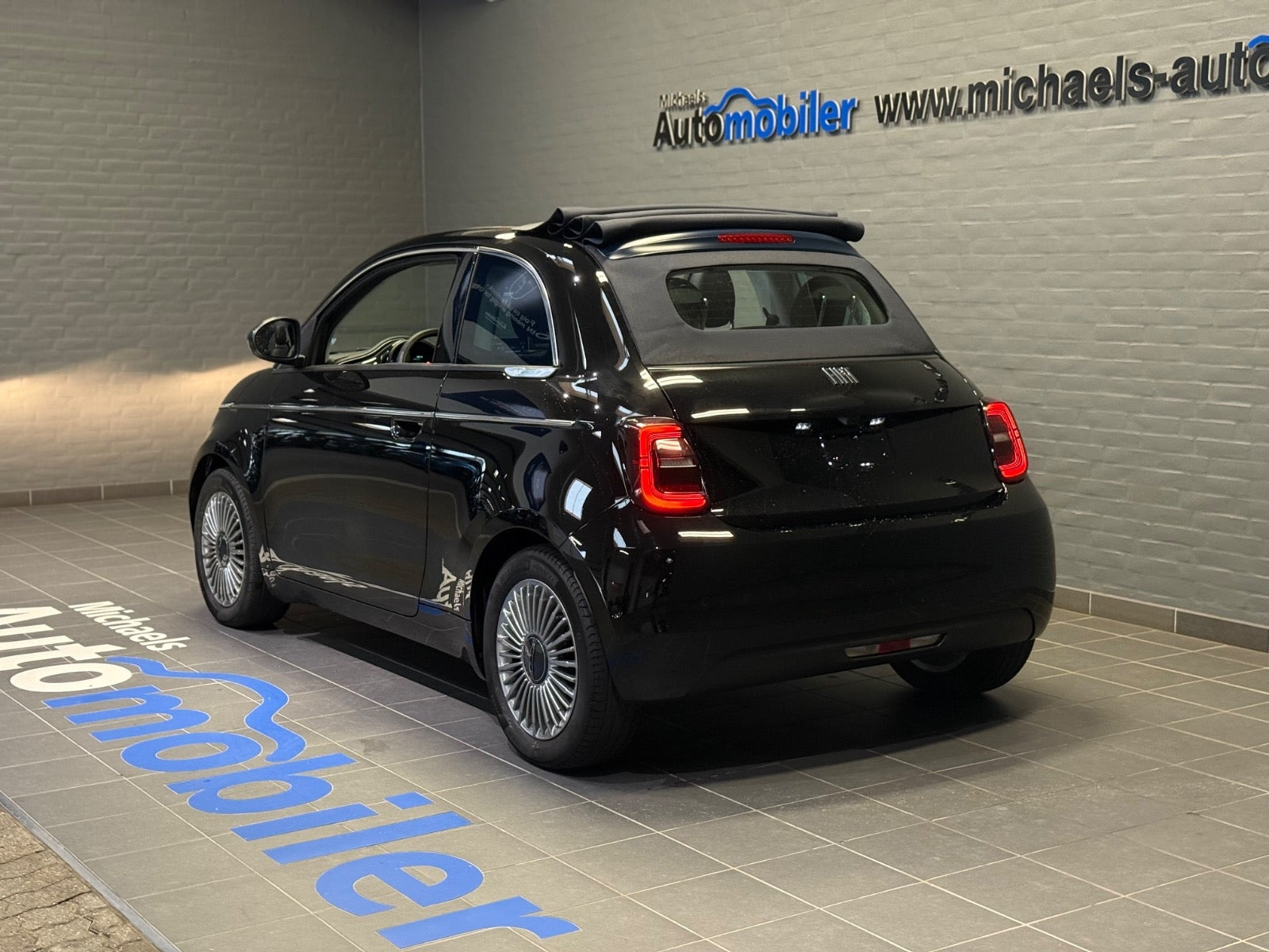 Sort Fiat 500e fra 2023