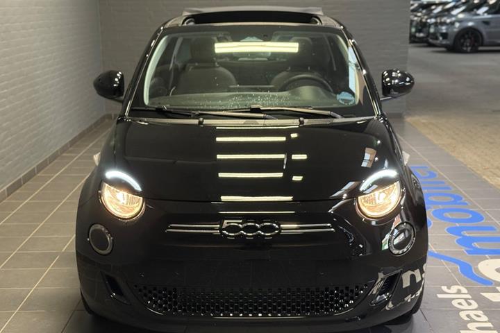Sort Fiat 500e fra 2023