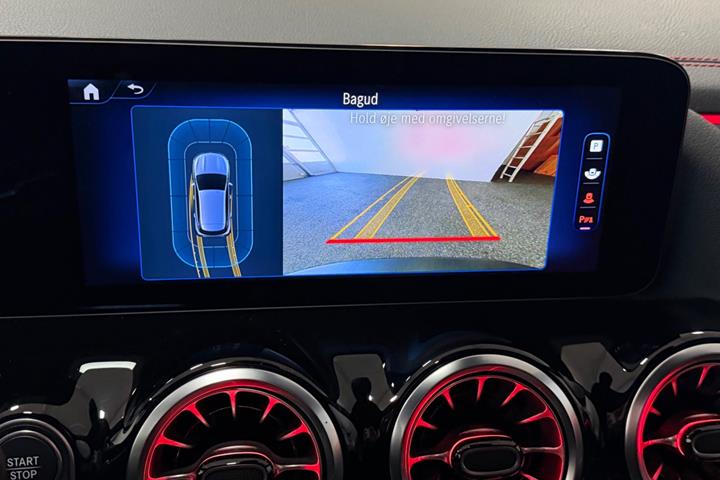 Sort Mercedes EQA250+ fra 2024