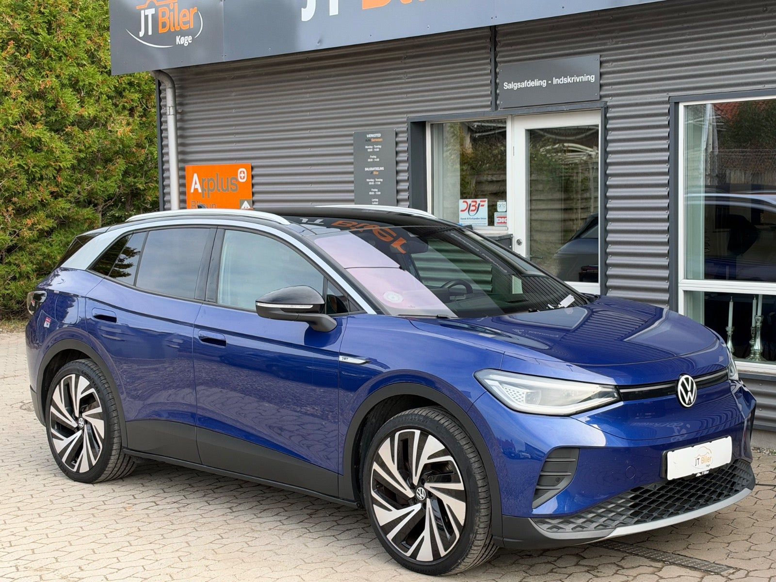 Blå VW ID.4 fra 2021