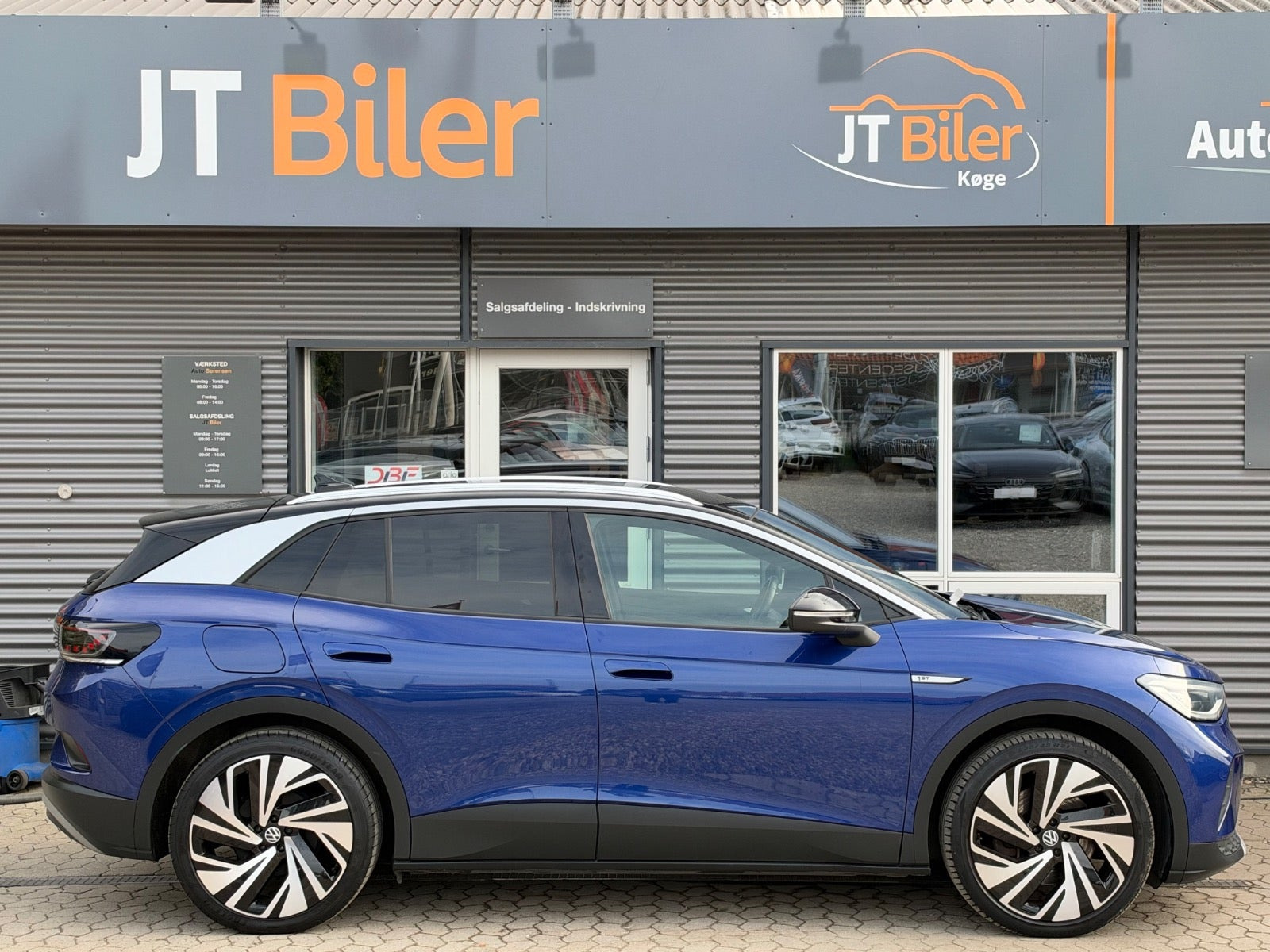 Blå VW ID.4 fra 2021
