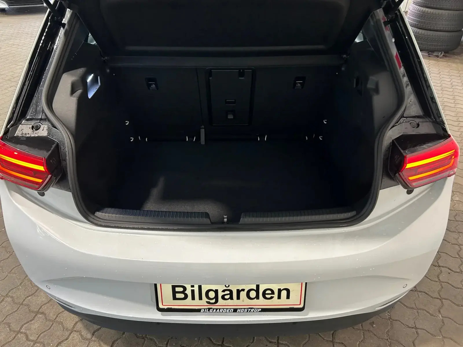 Hvid VW ID.3 fra 2023