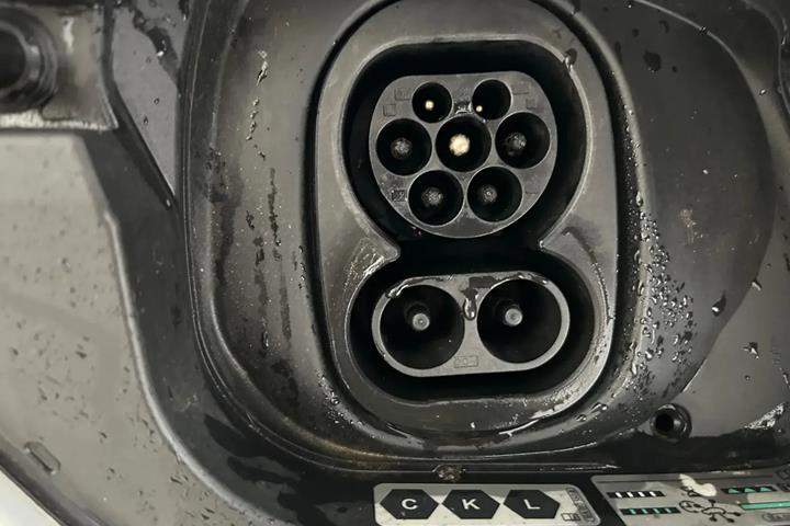 Hvid VW ID.3 fra 2023