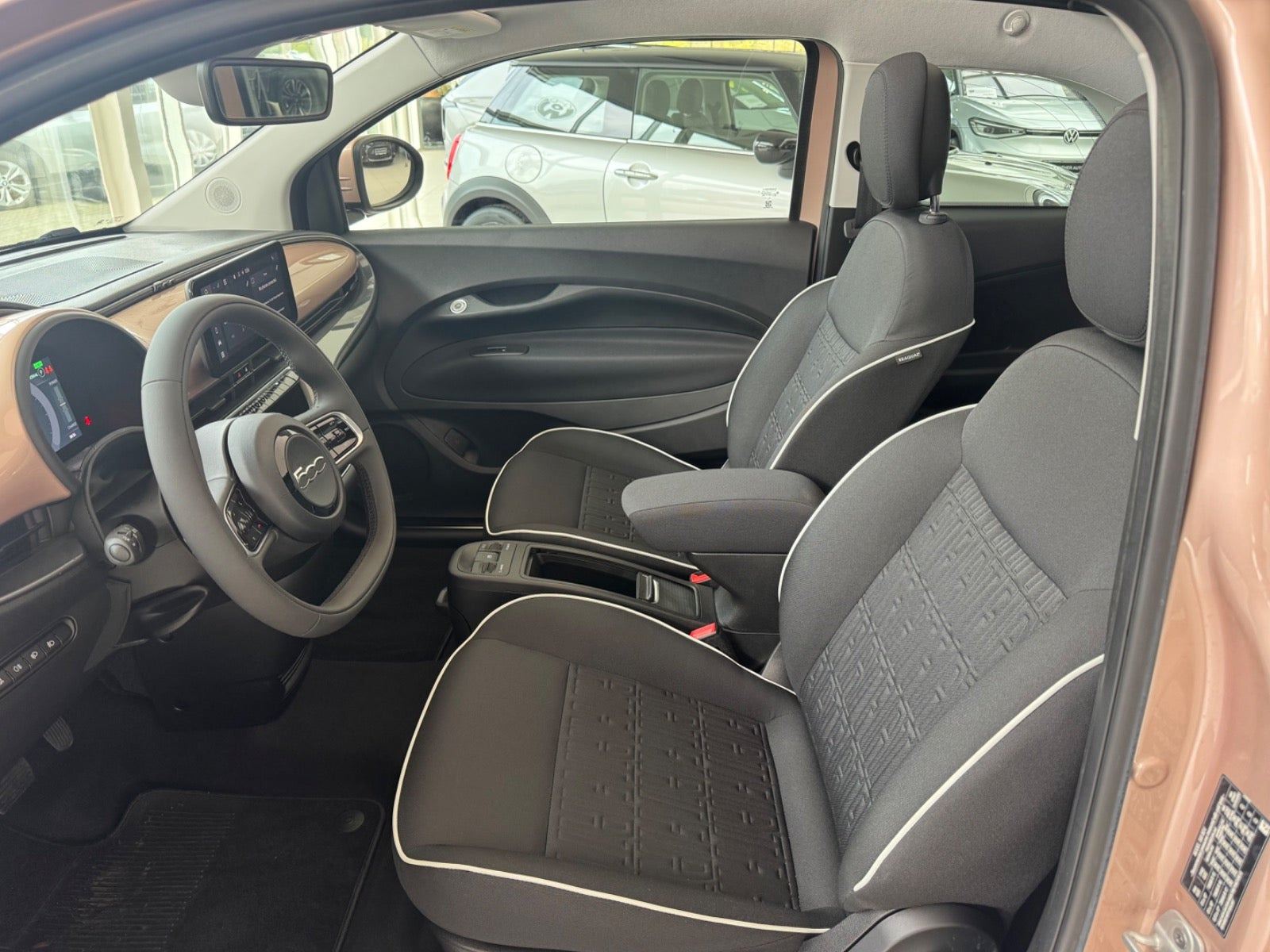 undefined Fiat 500e fra 2024