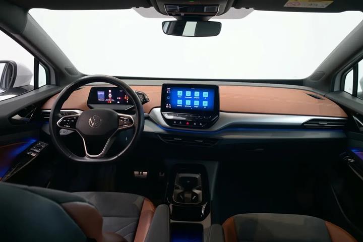 Hvid VW ID.4 fra 2021