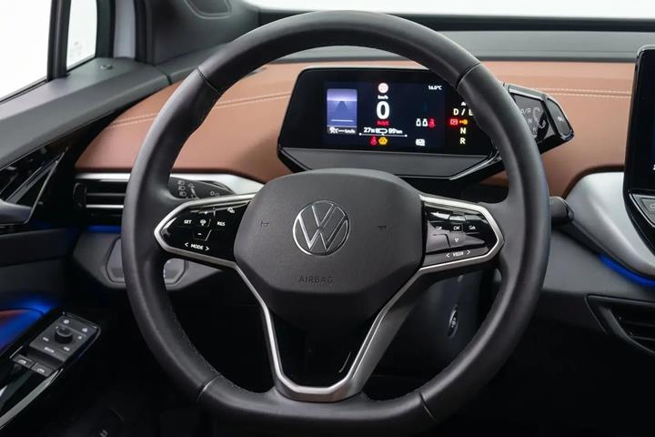 Hvid VW ID.4 fra 2021