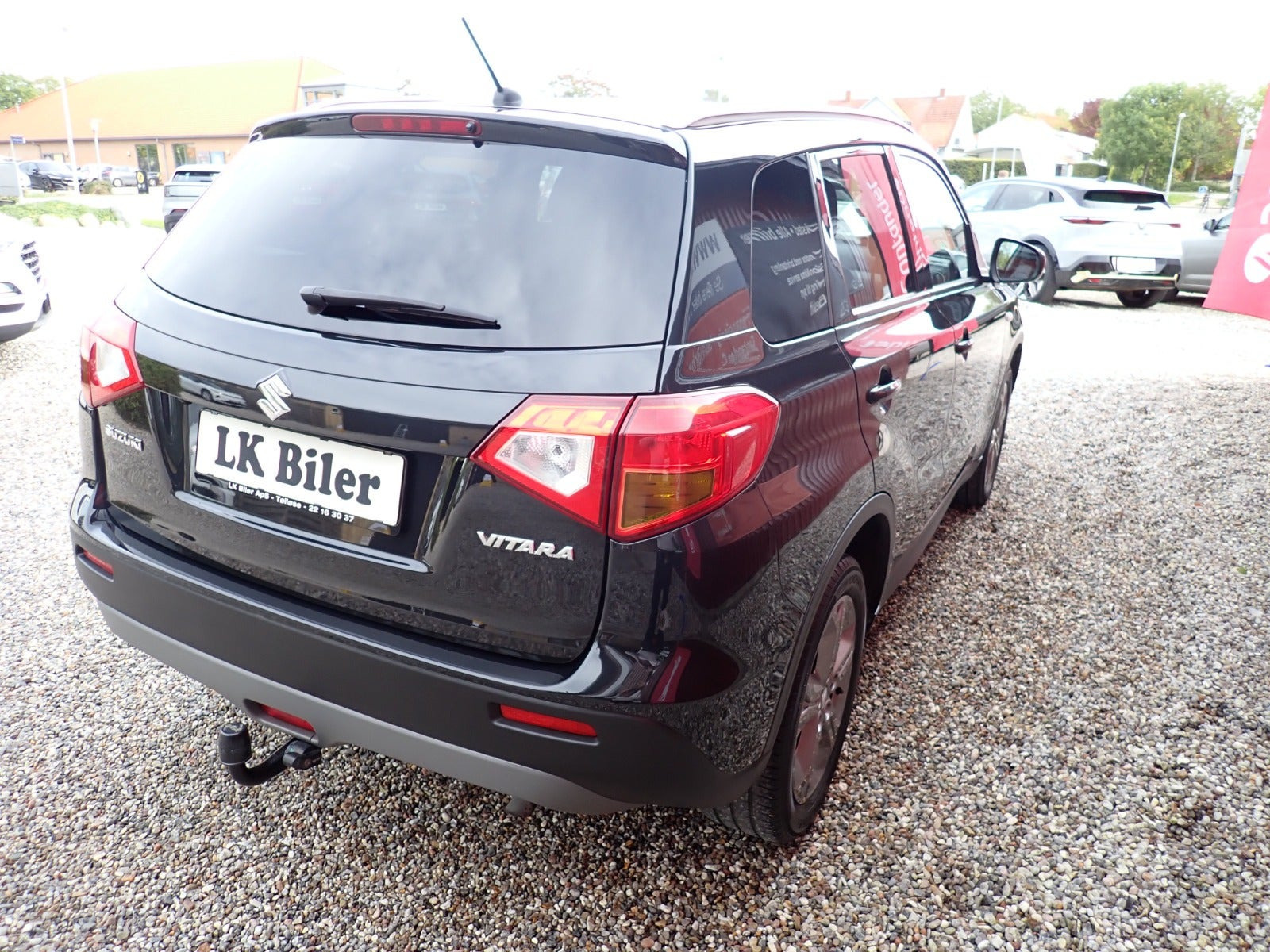 Sort Suzuki Vitara fra 2015