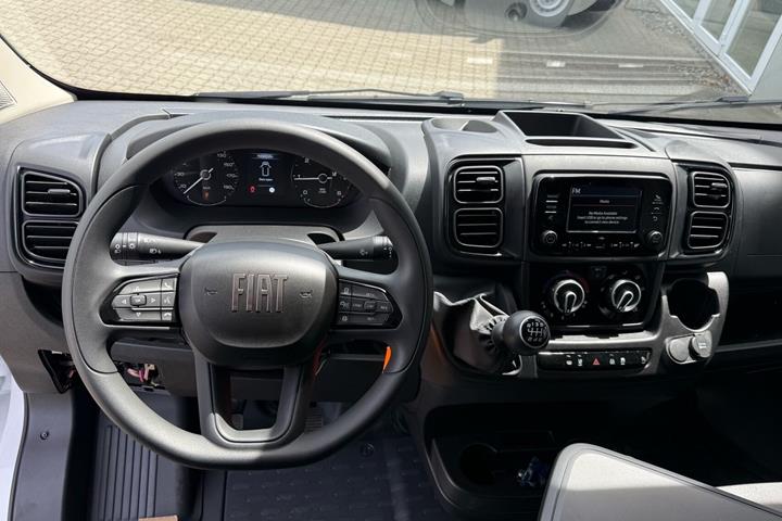 Hvid Fiat Ducato fra 2026