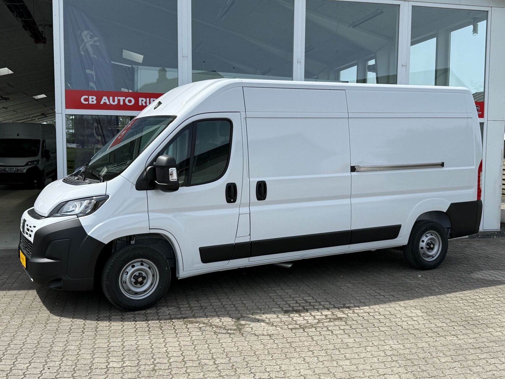 Hvid Fiat Ducato fra 2026