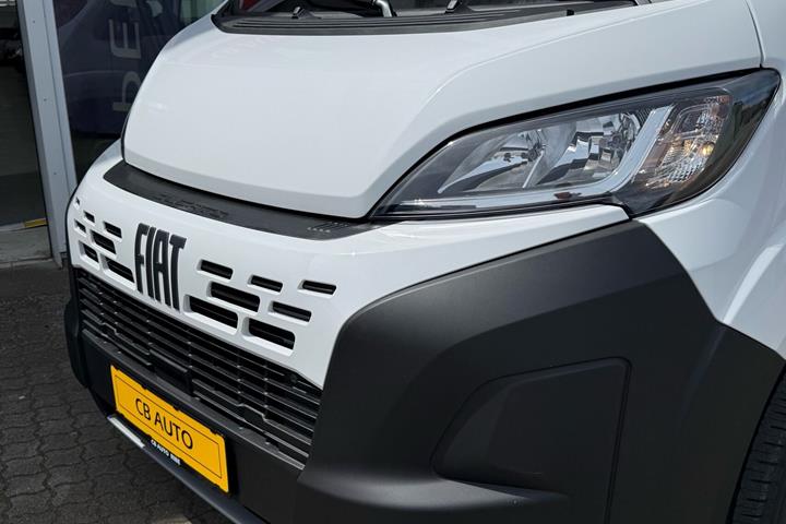 Hvid Fiat Ducato fra 2026