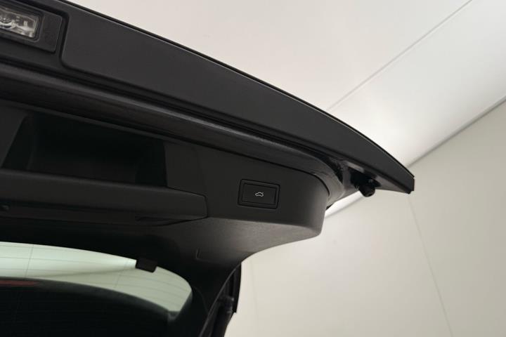 Grå VW ID.4 fra 2022