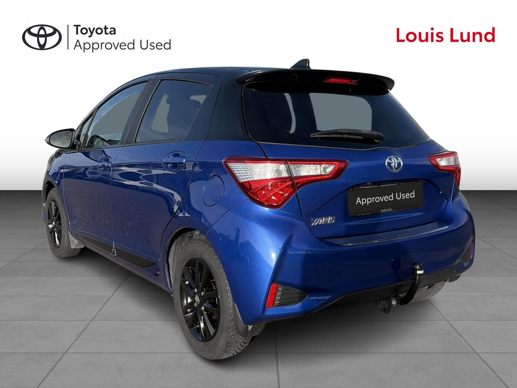 Blå Toyota Yaris fra 2019