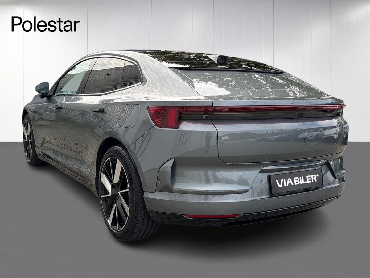 undefined Polestar 4 fra 2026