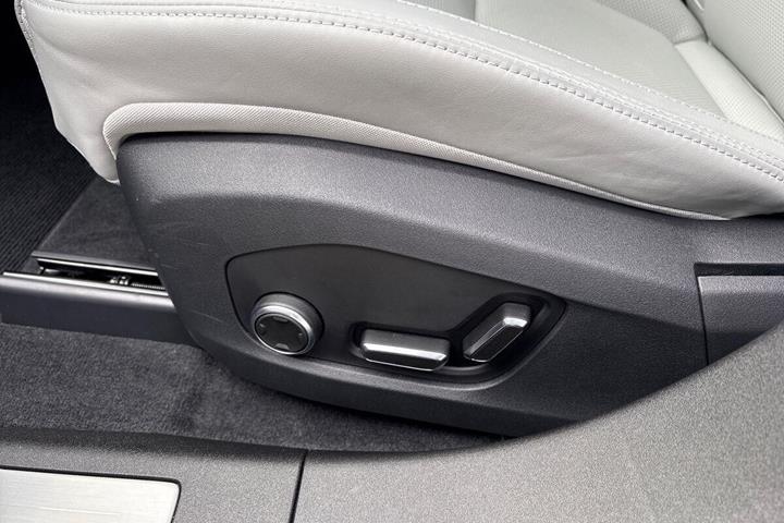 undefined Polestar 4 fra 2026
