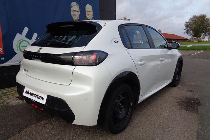 Hvid Peugeot e-208 fra 2020