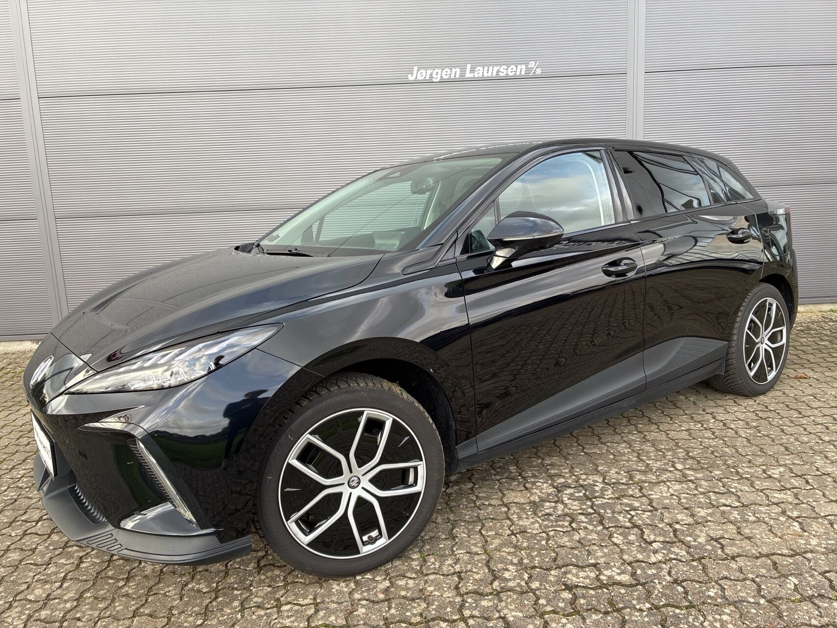 Sort MG MG4 Electric fra 2025