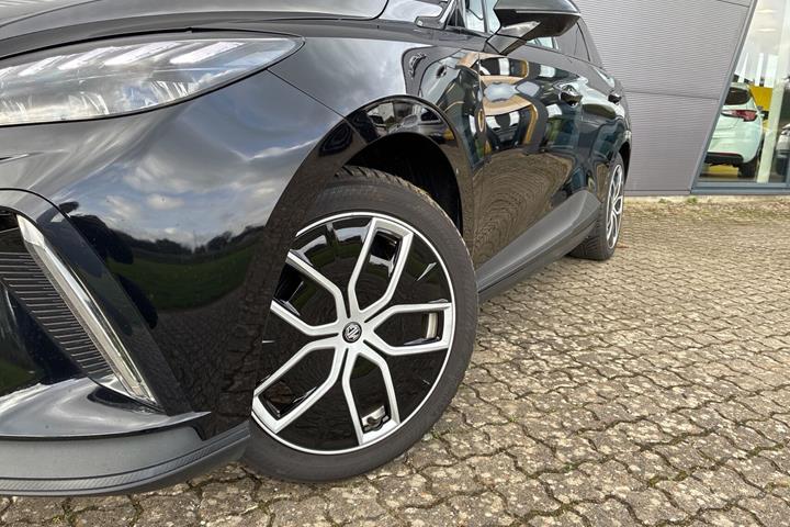 Sort MG MG4 Electric fra 2025