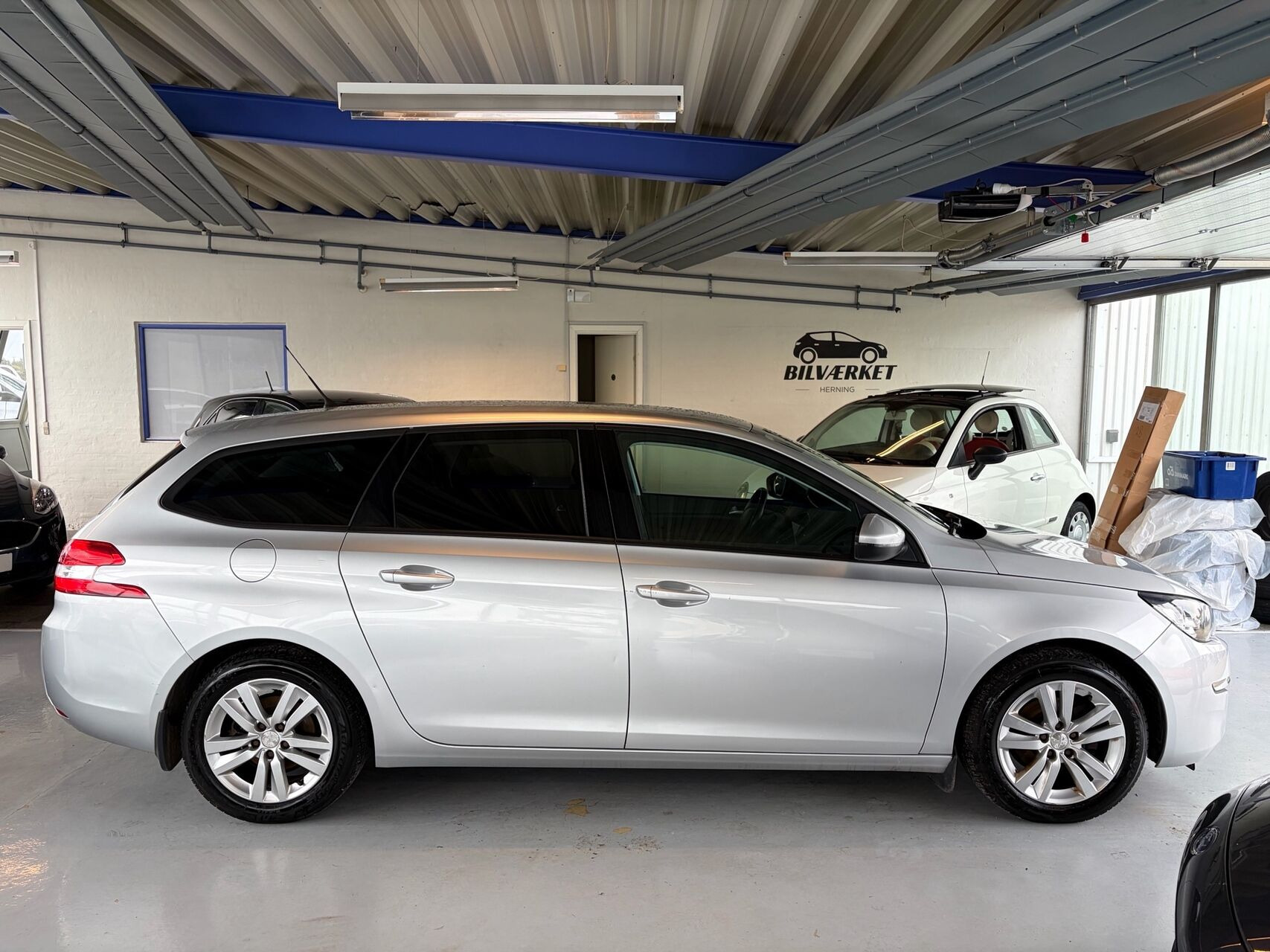 undefined Peugeot 308 fra 2017