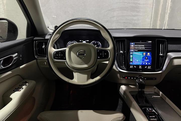 undefined Volvo V60 fra 2020