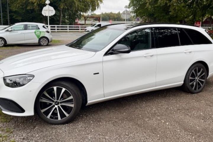 undefined Mercedes E300 e fra 2021