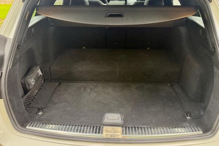 undefined Mercedes E300 e fra 2021