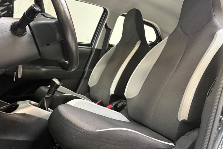 undefined Toyota Aygo fra 2015