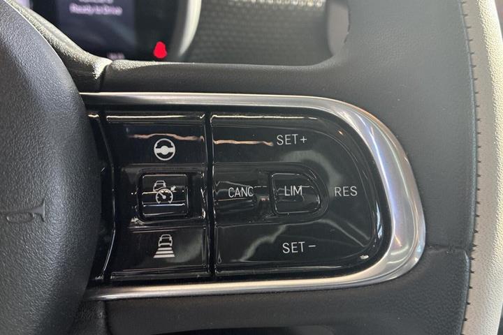 Sort Fiat 500e fra 2023