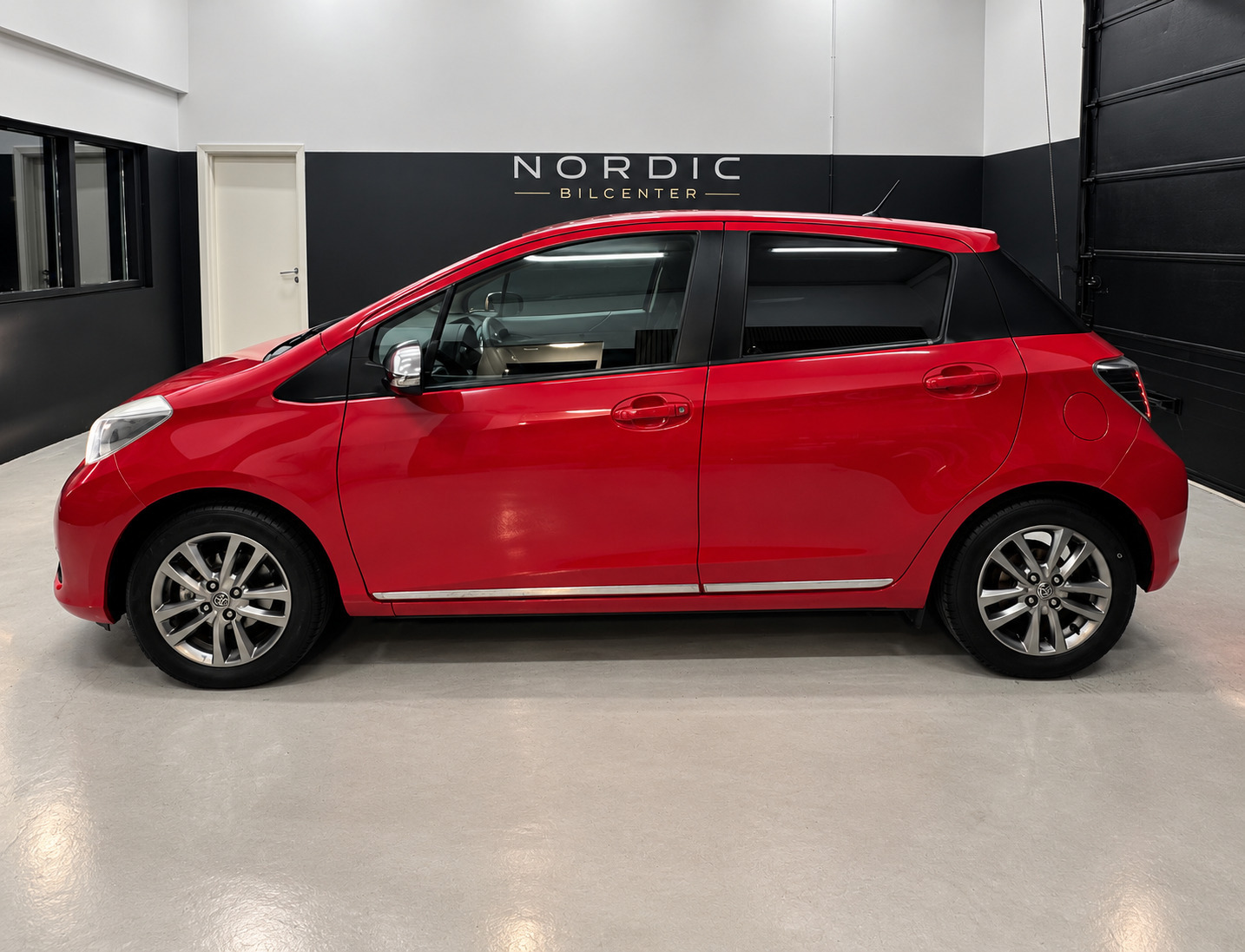 undefined Toyota Yaris fra 2014