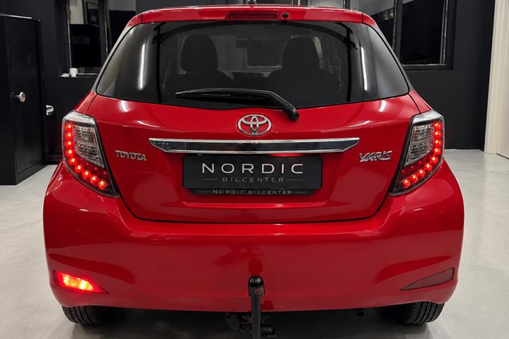 undefined Toyota Yaris fra 2014