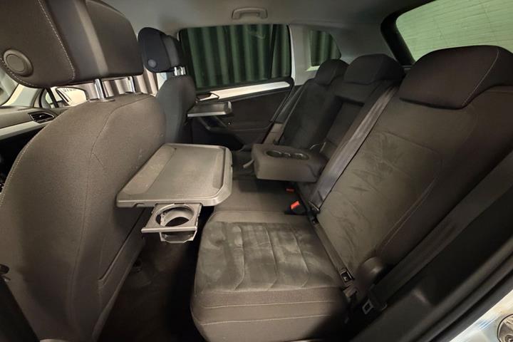 Hvid VW Tiguan fra 2018