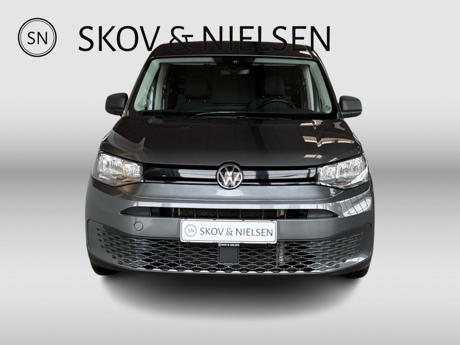 Grå VW Caddy fra 2021