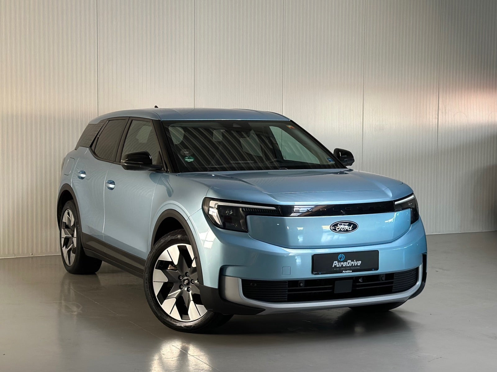 Ford Explorer 79 Premium Extended Range AWD