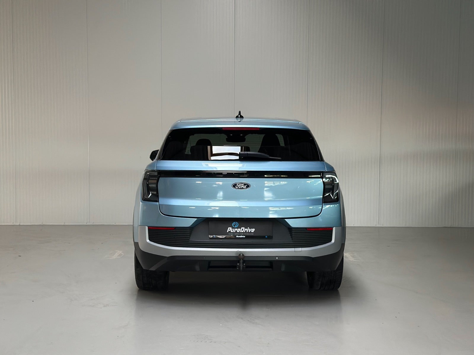 Blå Ford Explorer fra 2025