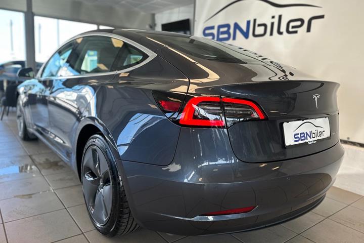 undefined Tesla Model 3 fra 2020