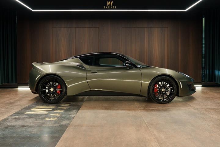 undefined Lotus Evora fra 2018 set udefra
