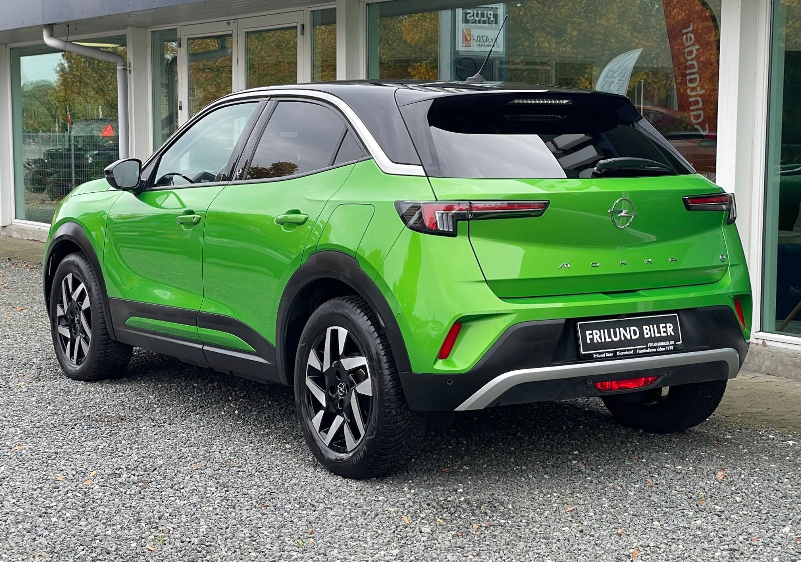 Grøn Opel Mokka-e fra 2021