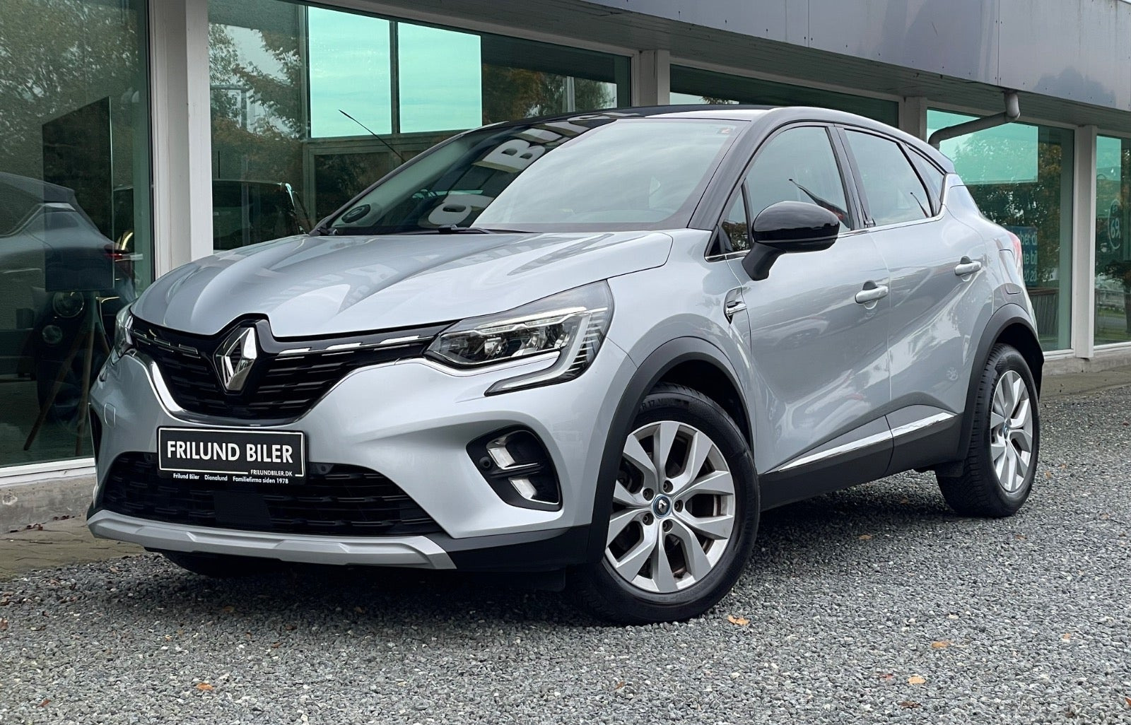 Renault Captur 1,6 E-Tech Intens