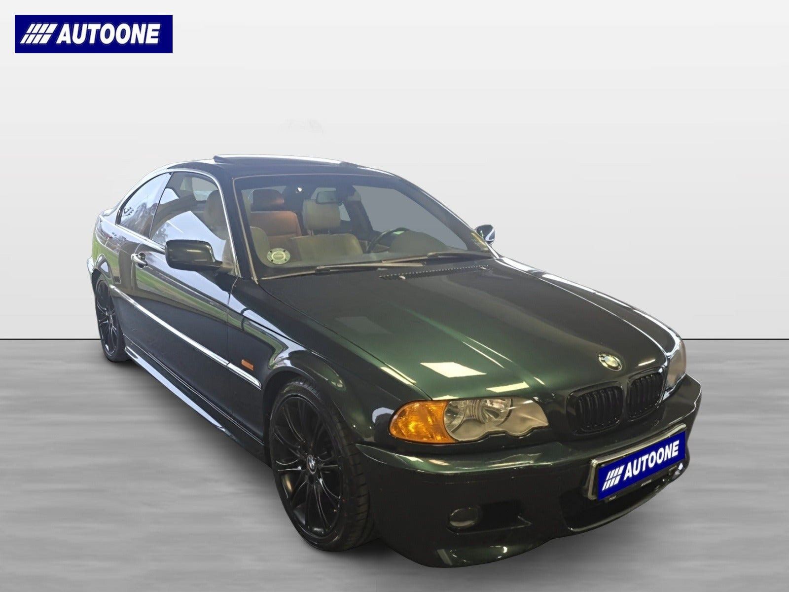 undefined BMW 330Ci fra 2002 set udefra